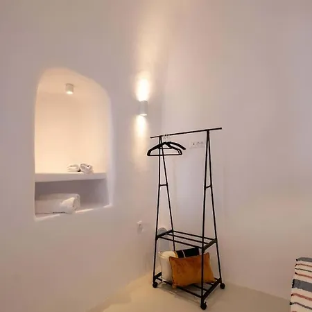 Akrotiri Hidden Gem Akrotírion