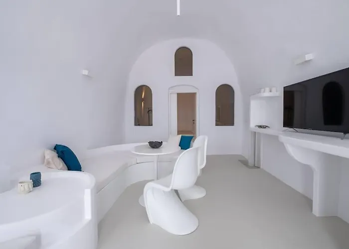 Akrotiri Hidden Gem Holiday home